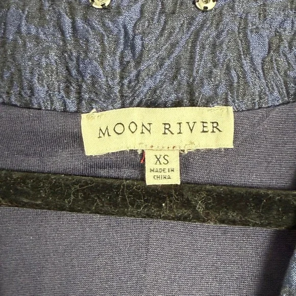 Moon River Women's Navy Blue Puff Sleeve Bubble Hem Mini Dress XS Romantic Chic - Picture 7 of 9